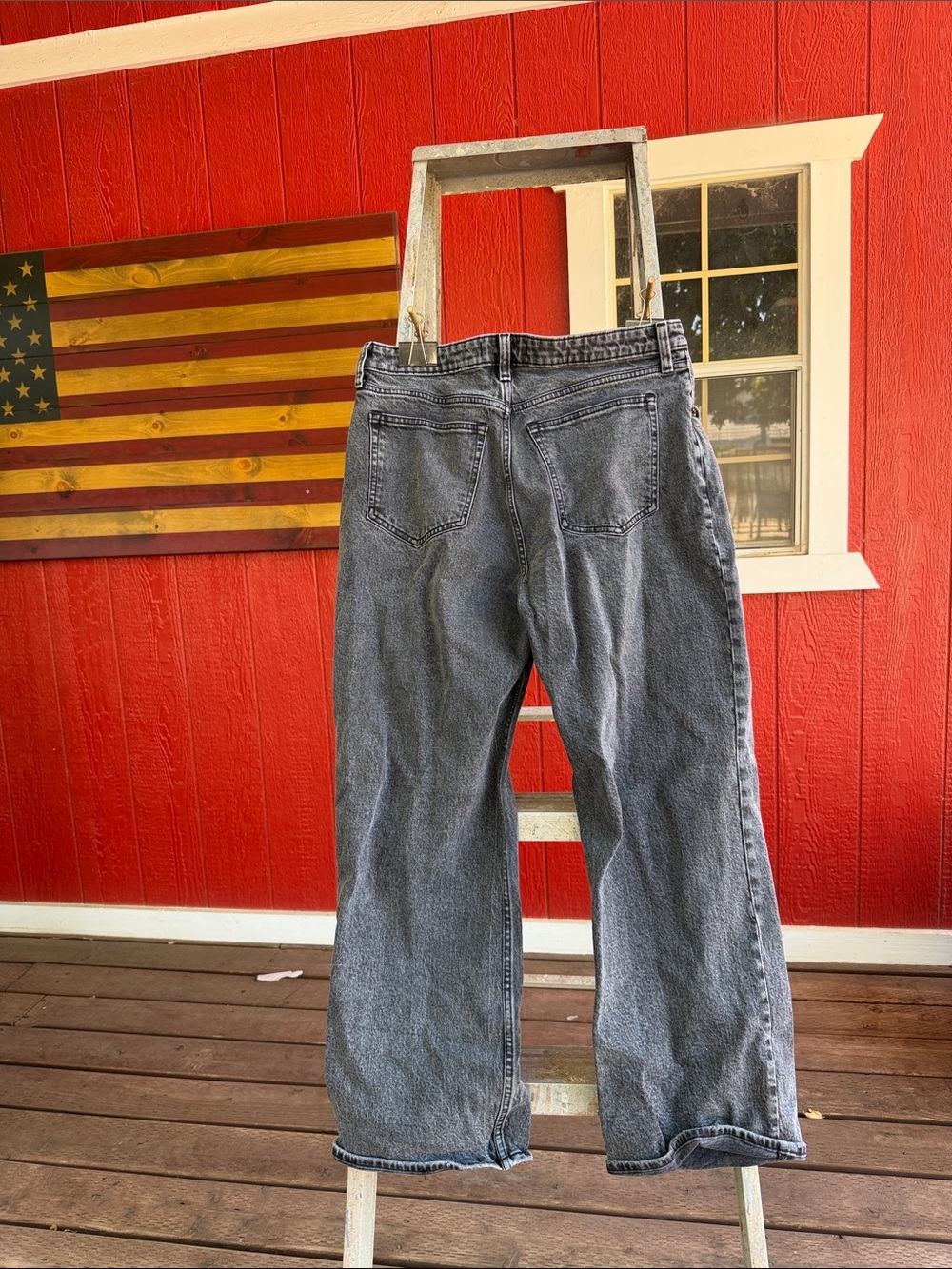 Abercrombie & Fitch Curve Love Jeans in Washed Gray - Picture 3 of 3